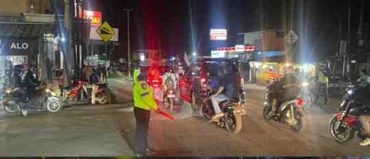 Kapolres Garut Pimpin Langsung Sistem One Way, Arus Mudik Operasi Ketupat Lodaya 2026 Berjalan Lancar